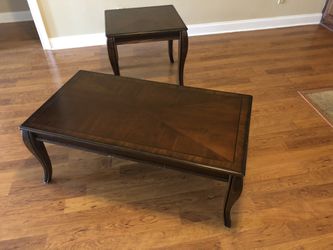 Coffee Tables (3 Pieces Total) Thumbnail