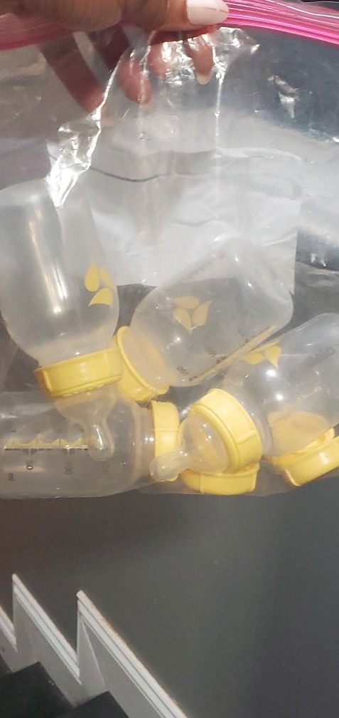 Medela Baby Bottles