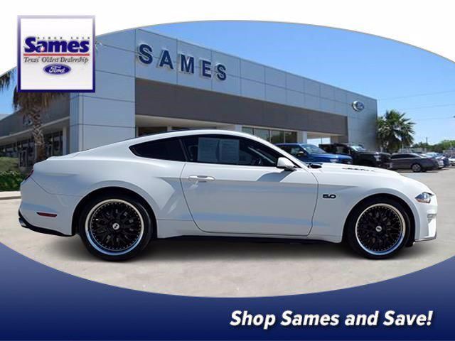 2019 Ford Mustang