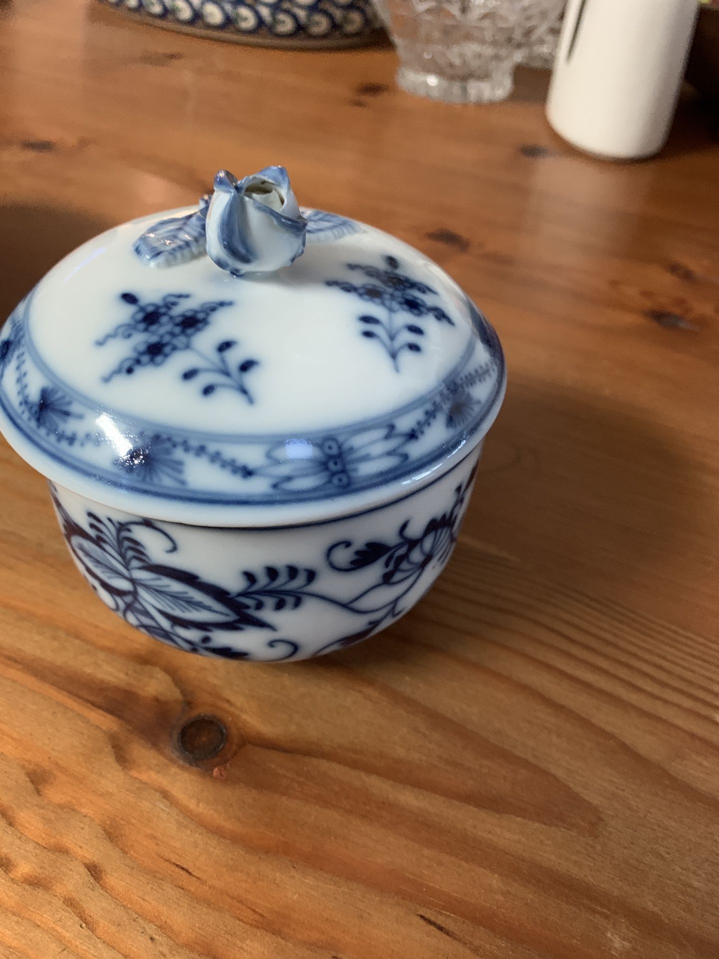 Meissen Pottery Blue Onion Sugar Bowl