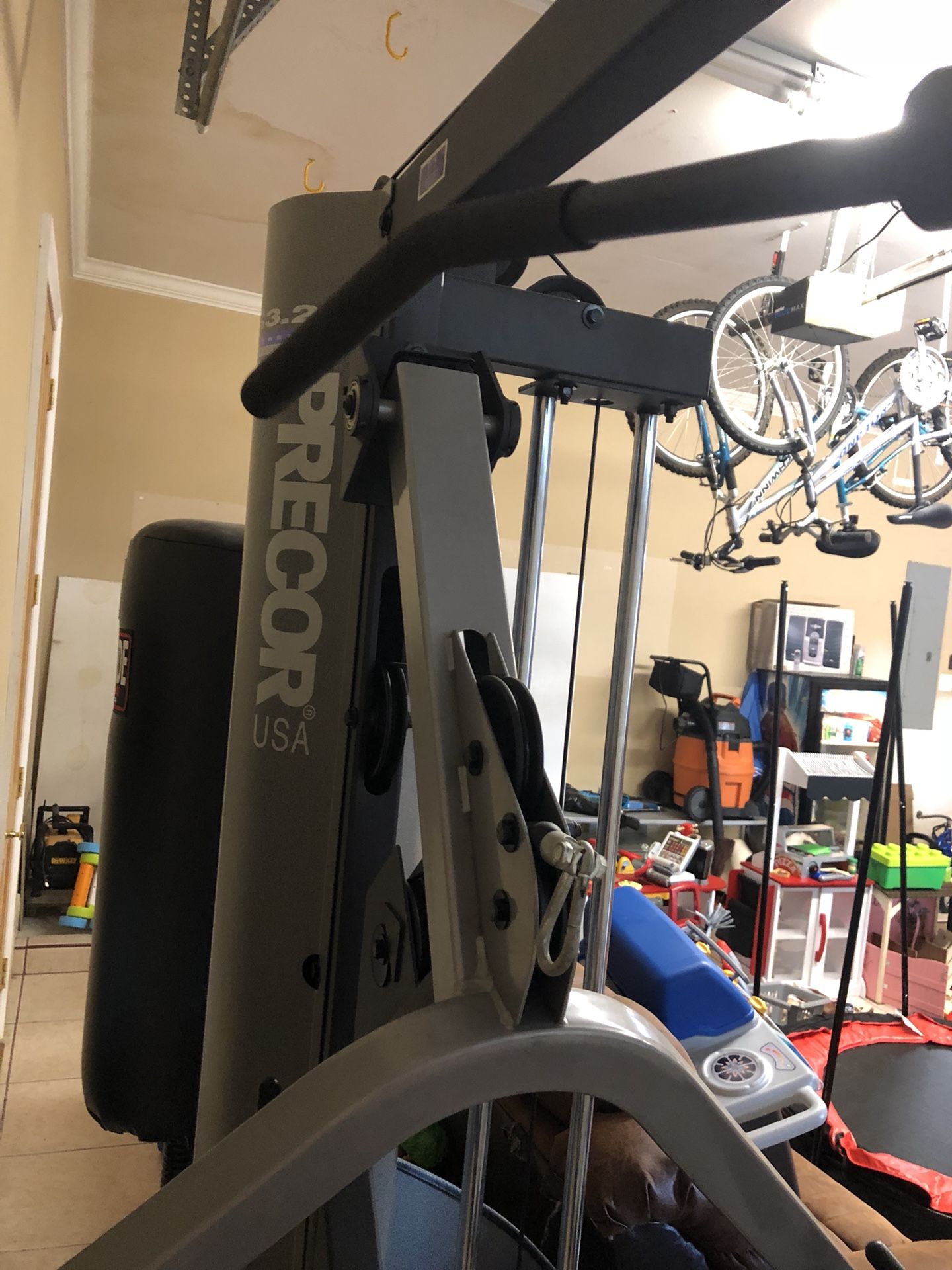 Precor S3.25 Home Gym for Sale in Kenner, LA - OfferUp