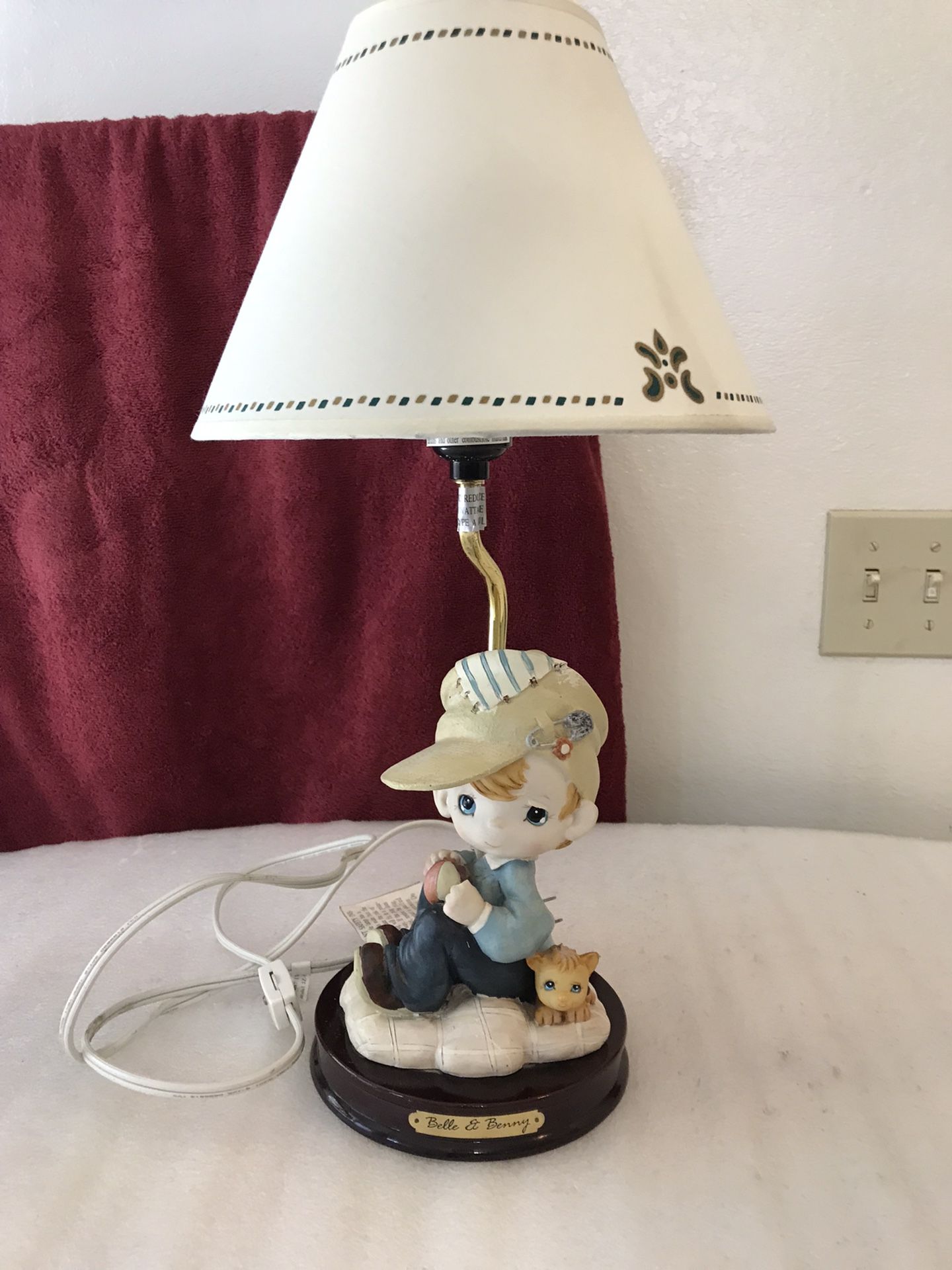 Turtle King Corp. Belle & Benny Precious Moments Figure Lamp