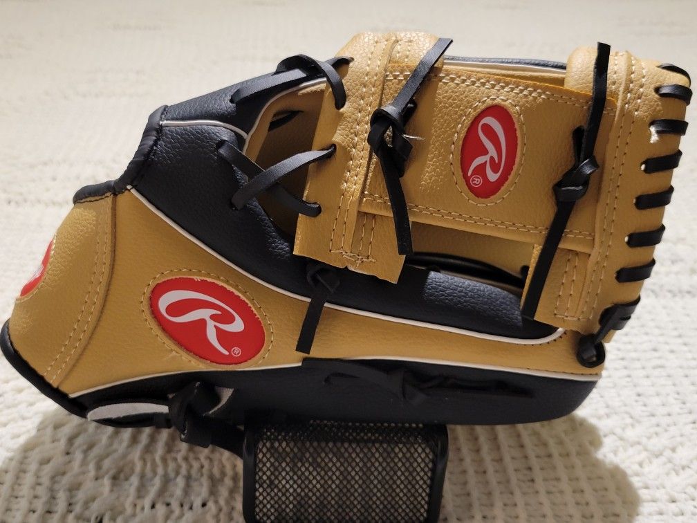 New Rawlings Baseball Glove 11.5"
