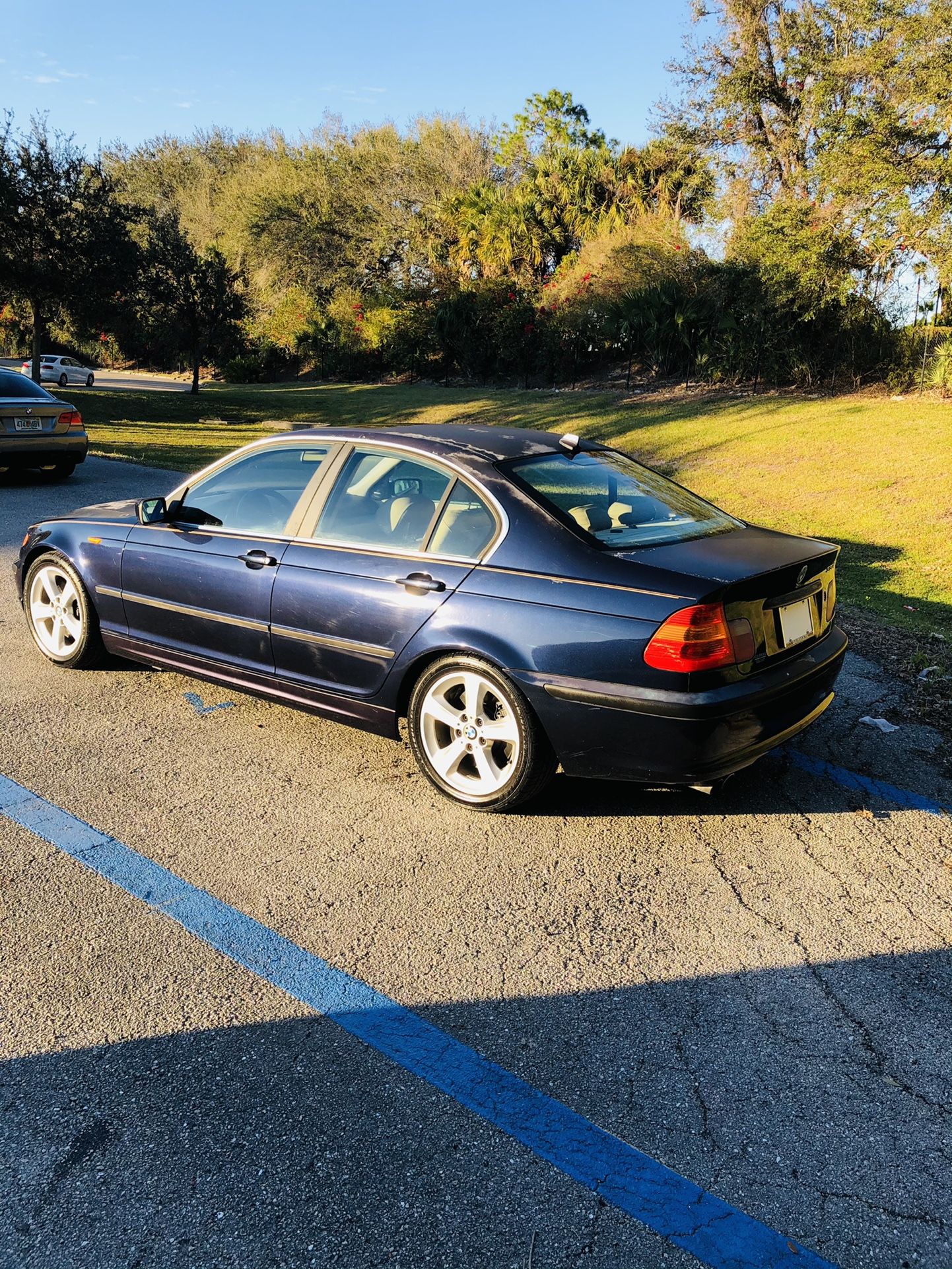 2004 BMW 330i