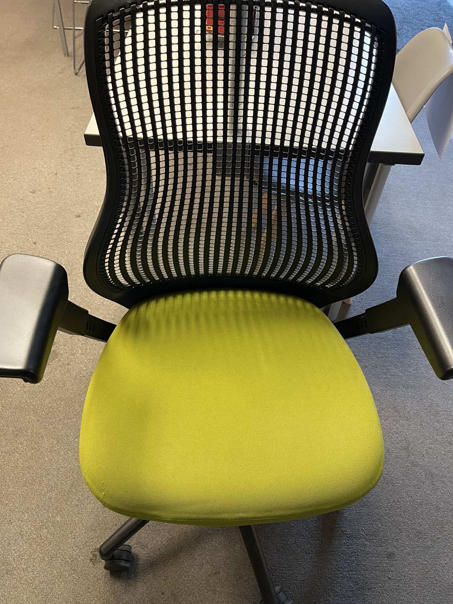 Knoll ReGeneration Office Chair Desk Ergonomic Mesh Adjustable Conference Task Chair