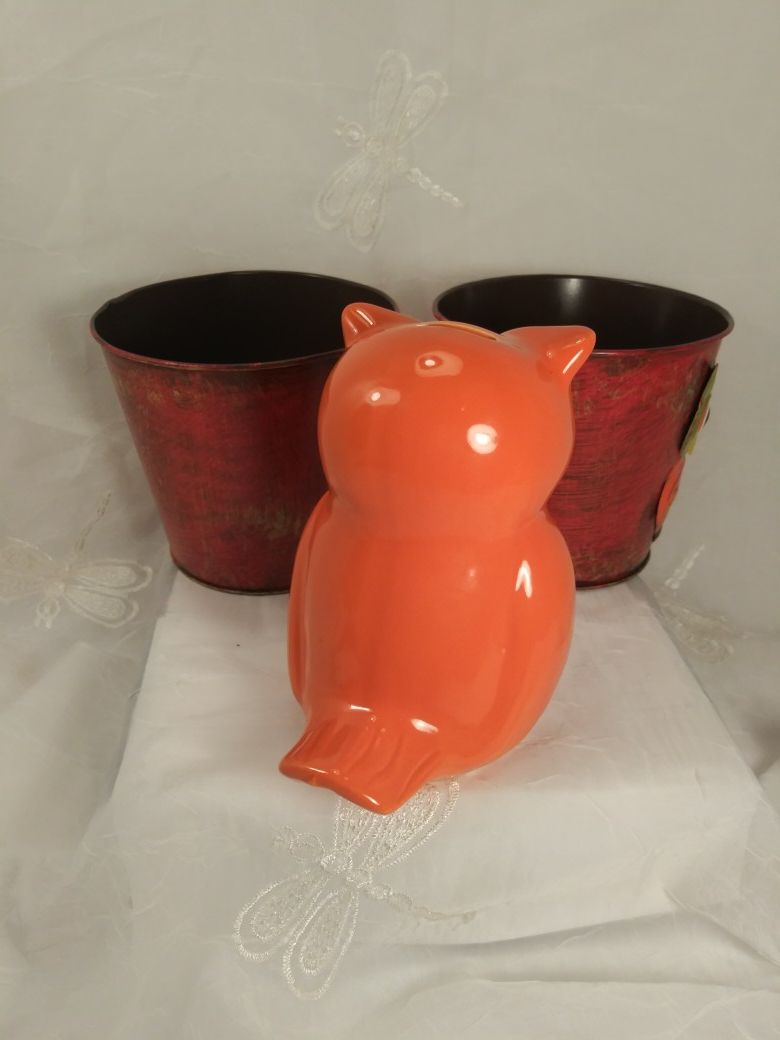 Owl Decor Bucket Bank