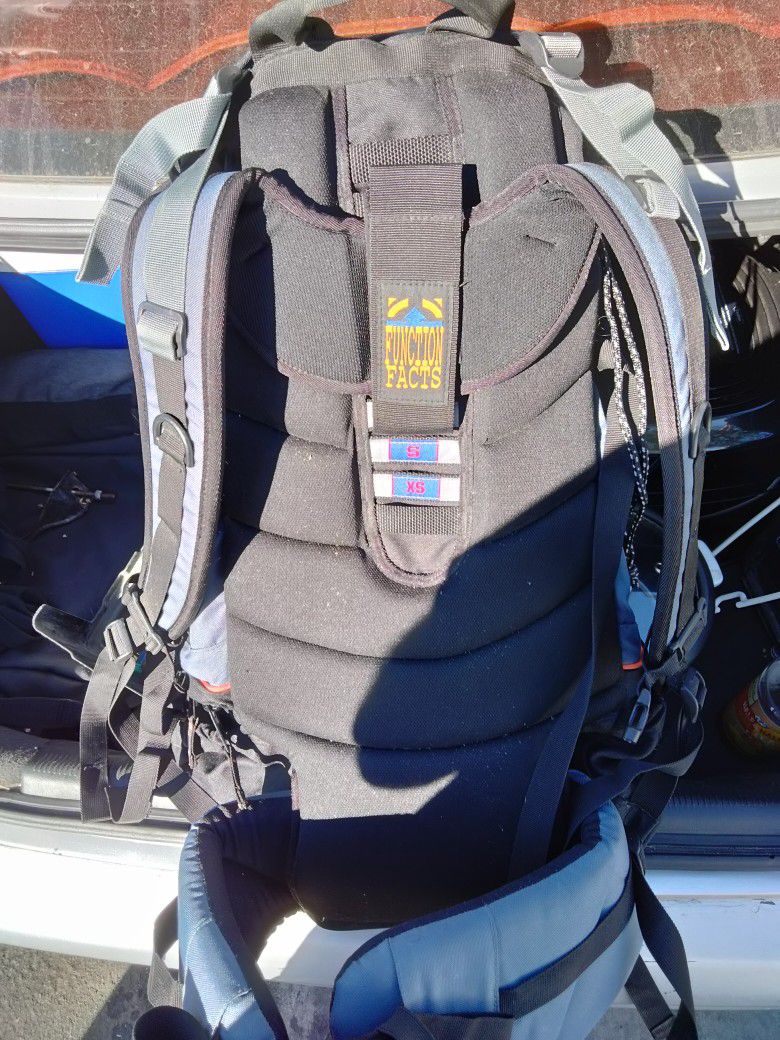 Hiker's Backpack,W/Rain Cover