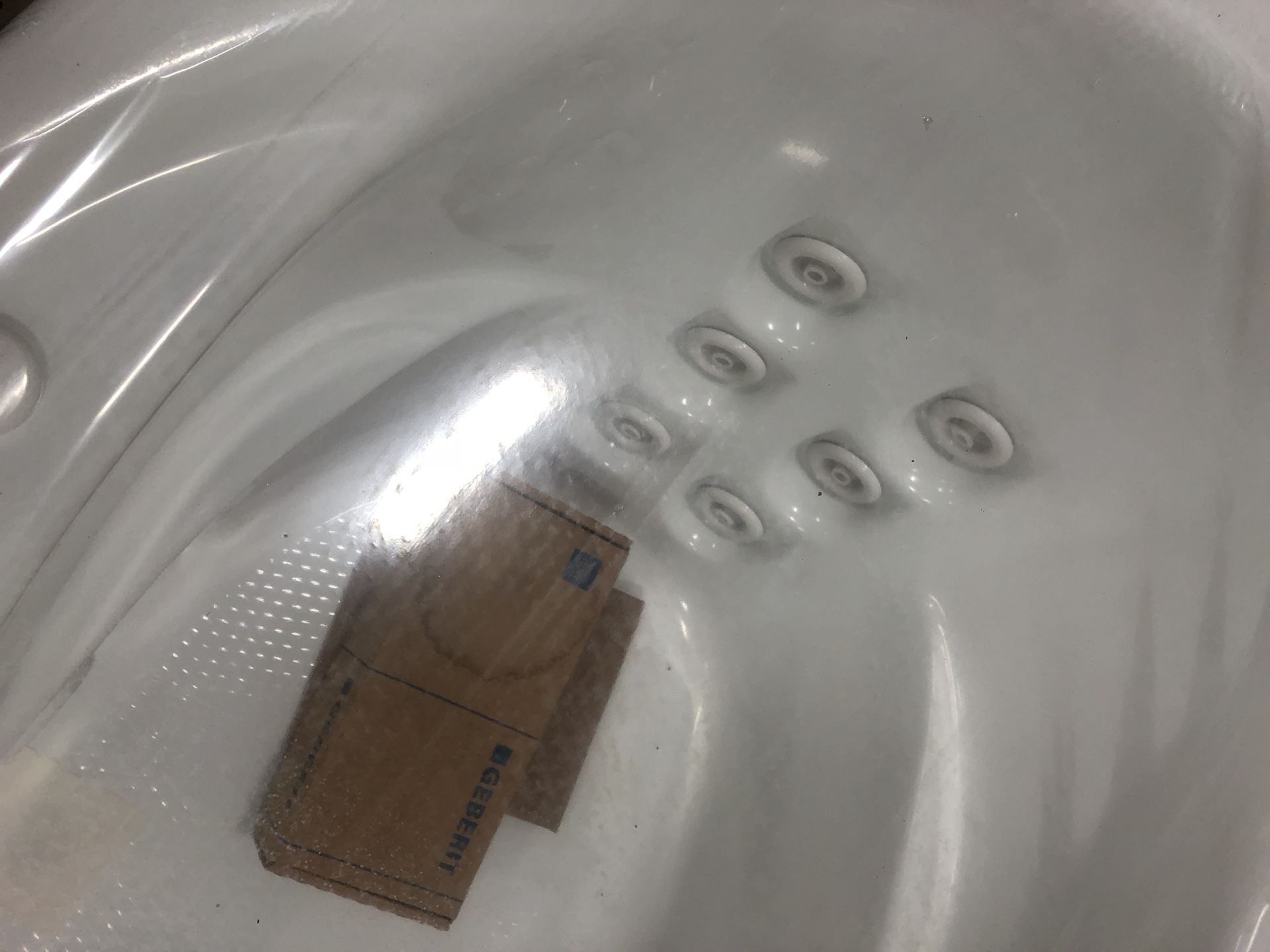 BRAND NEW Jetta Built In Tub not Marquis Watkins Jacuzzi BullFrog Hot