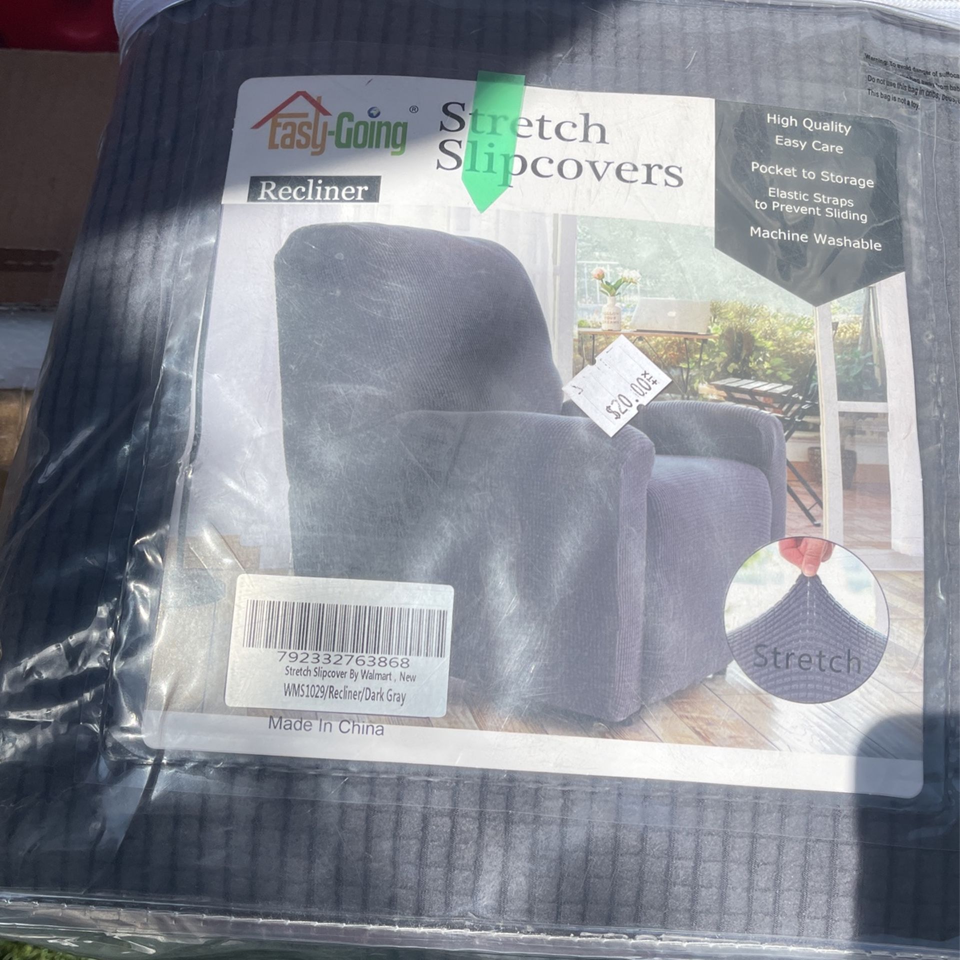 Fast- Going • Stretch Slipcovers Recliner