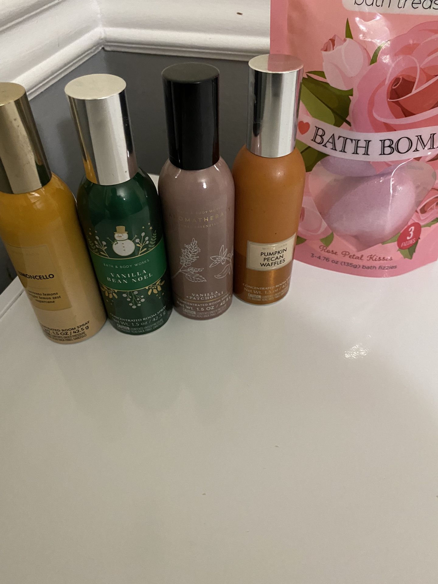 Bath&bodywork Wall Plugs And Room Sprays
