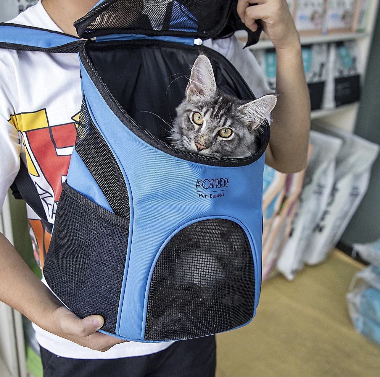 Dog Carrier Backpacks for Small Dogs, Cat Backpack with Breathable Mesh Ventilated Design