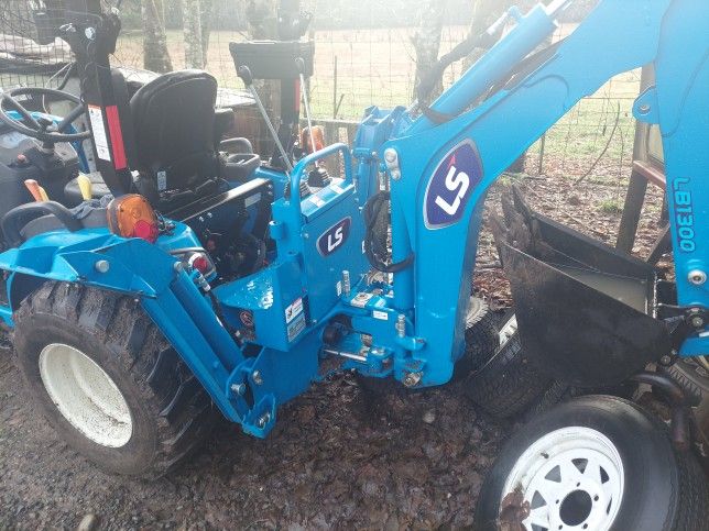 Need Tractor Work Done Message Me