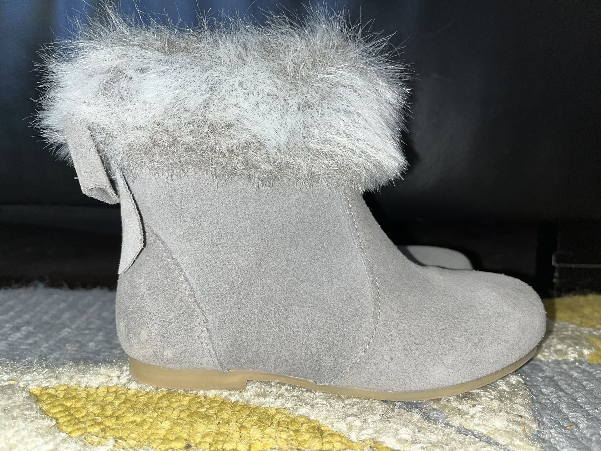 Janie & Jack Gray Faux Fur Toddler Girls Boots Size 10