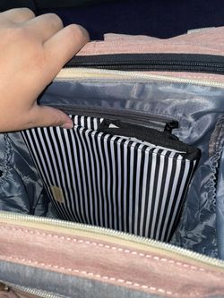 Diaper Bag With Changing Table And Changing Pad  Thumbnail