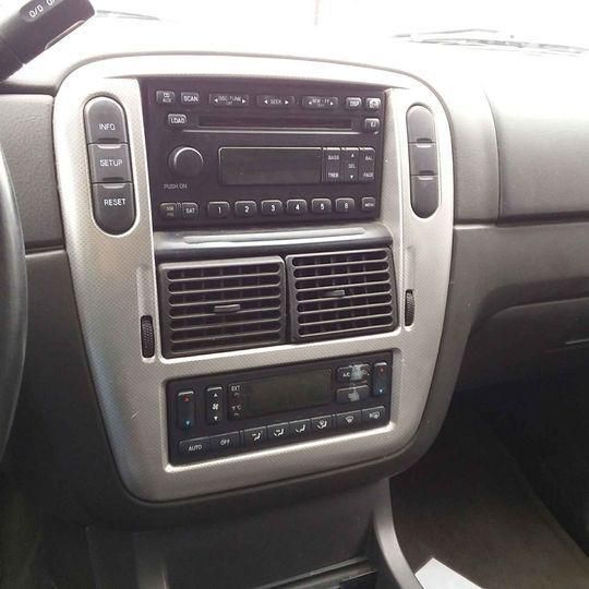 2004 Mercury Mountaineer