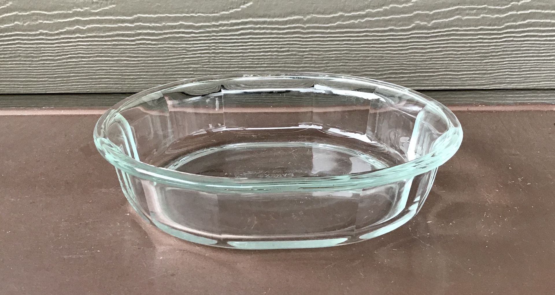 4 Pieces , Vintage Pyrex And Queen-Anne Glasbake