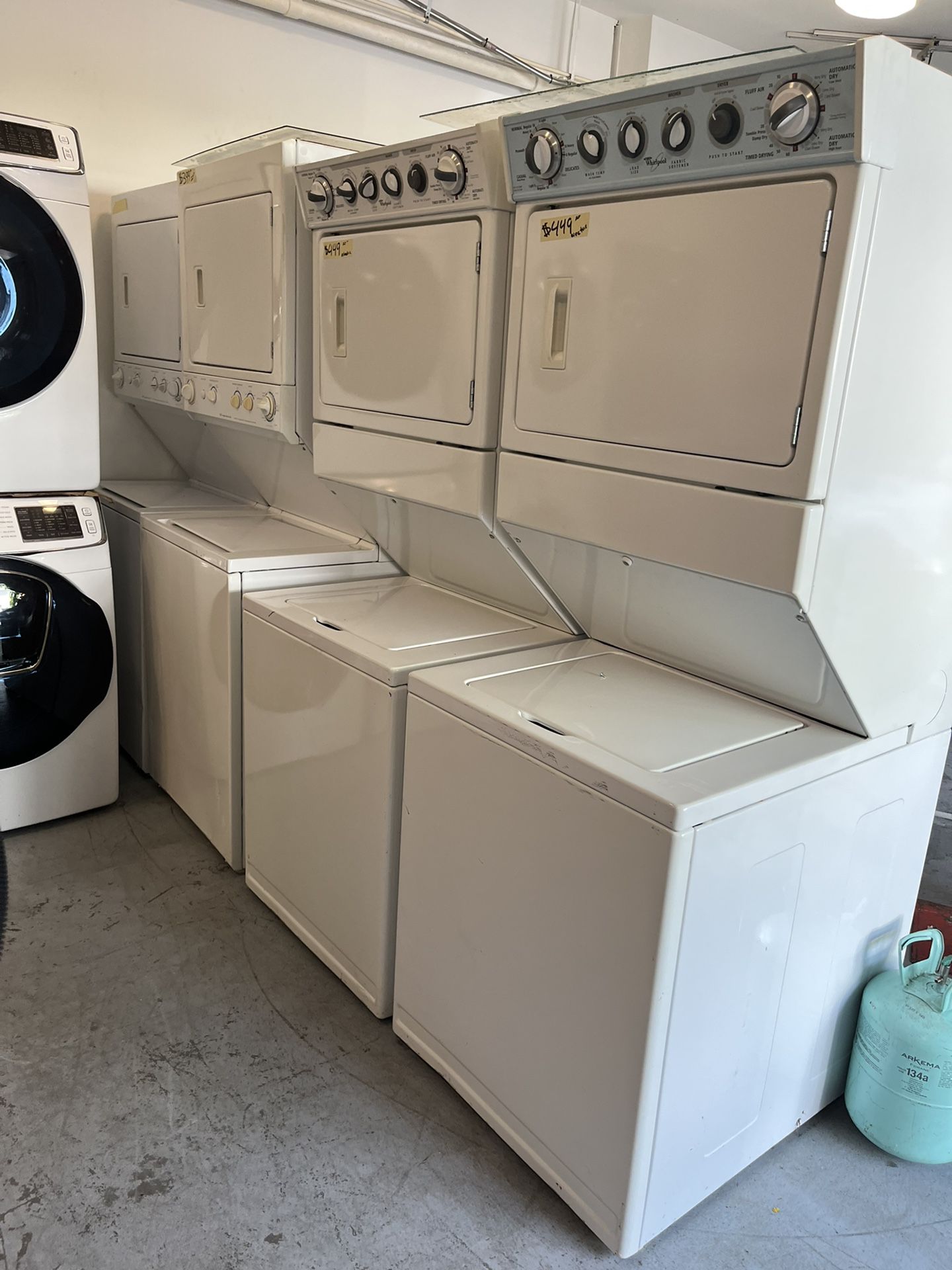 Variety of 27” electric Stackable Washer And Dryer Unit 