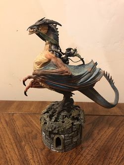 McFarlane’s Dragon statue Thumbnail