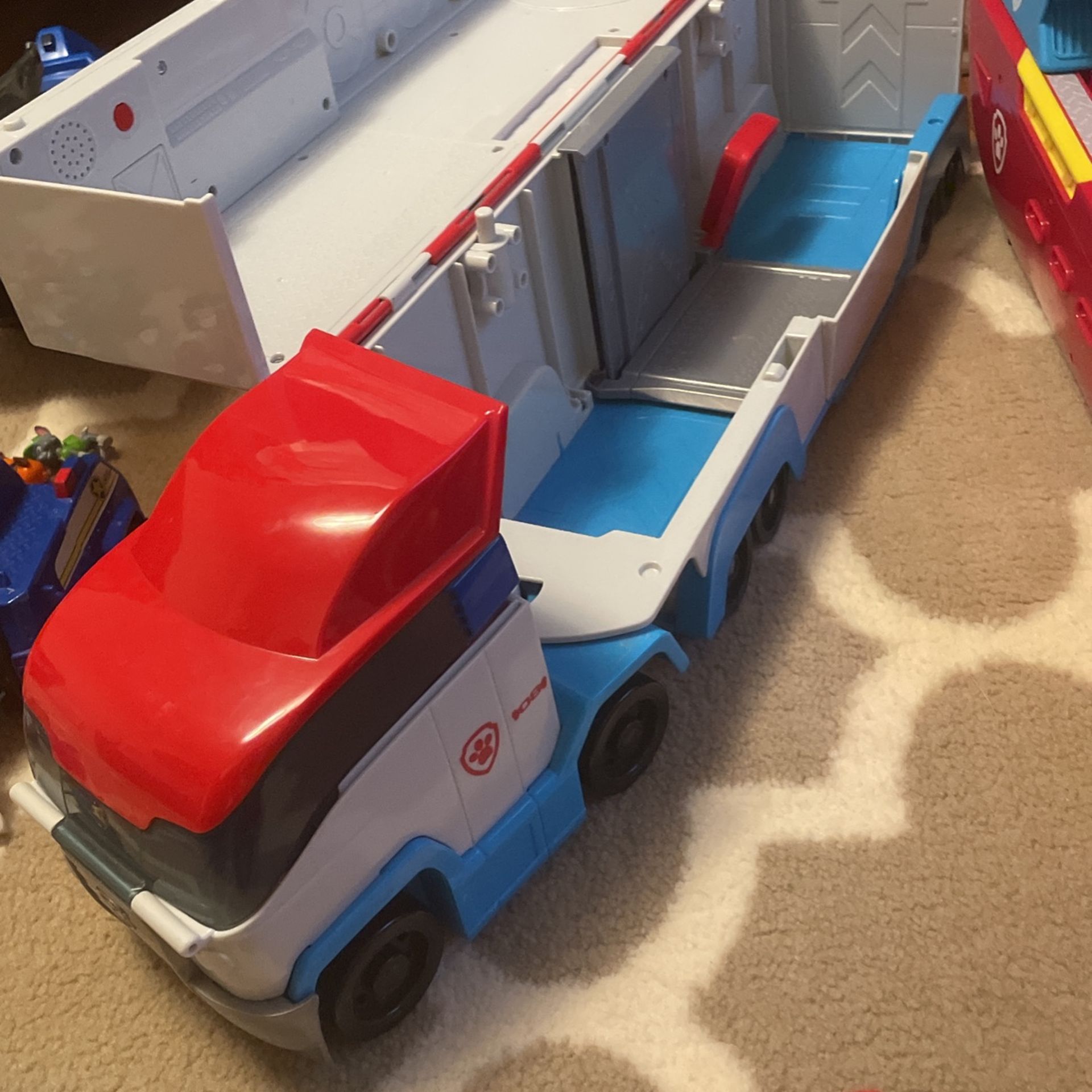 Paw Patrol Vehicles And Figures