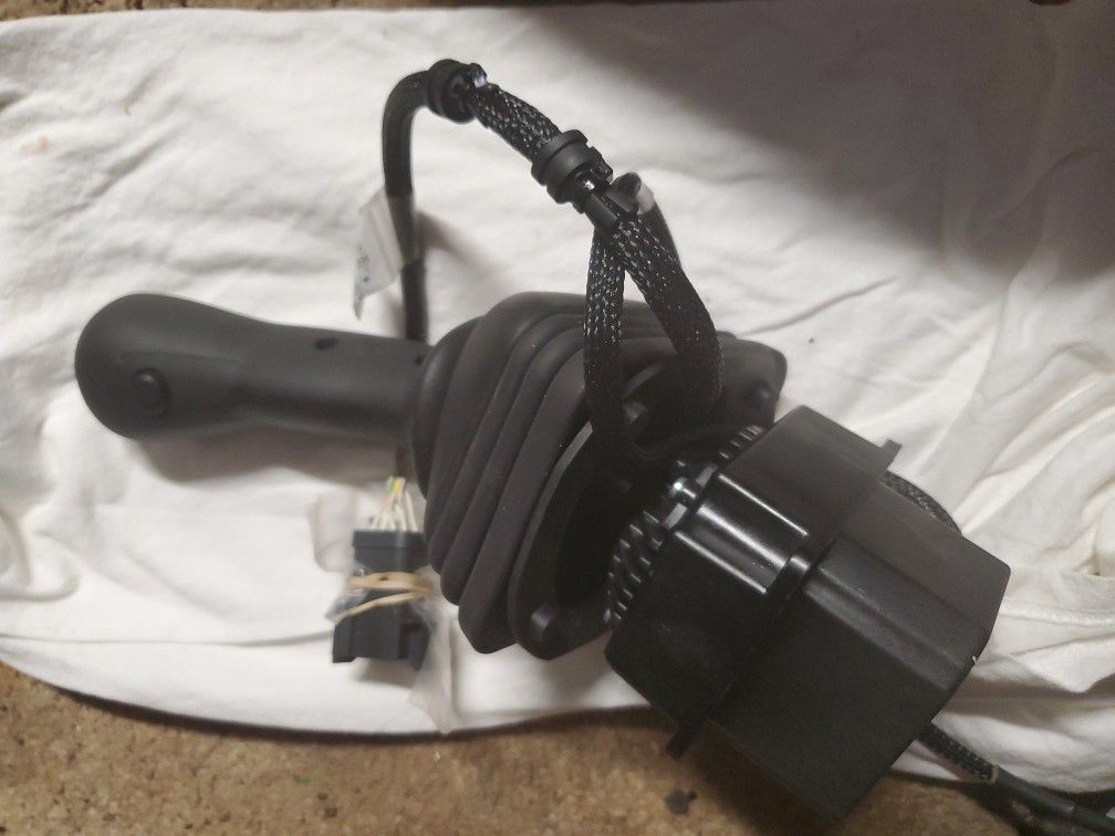 COMPATIBLE MODELS FOR PART NUMBER
MINI HYDRAULIC EXCAVATOR301.5 301.6 301.7CR 301.8 302CR 306 307.5 308 308.5 309 310 302.7CR 303.5CR 303CR