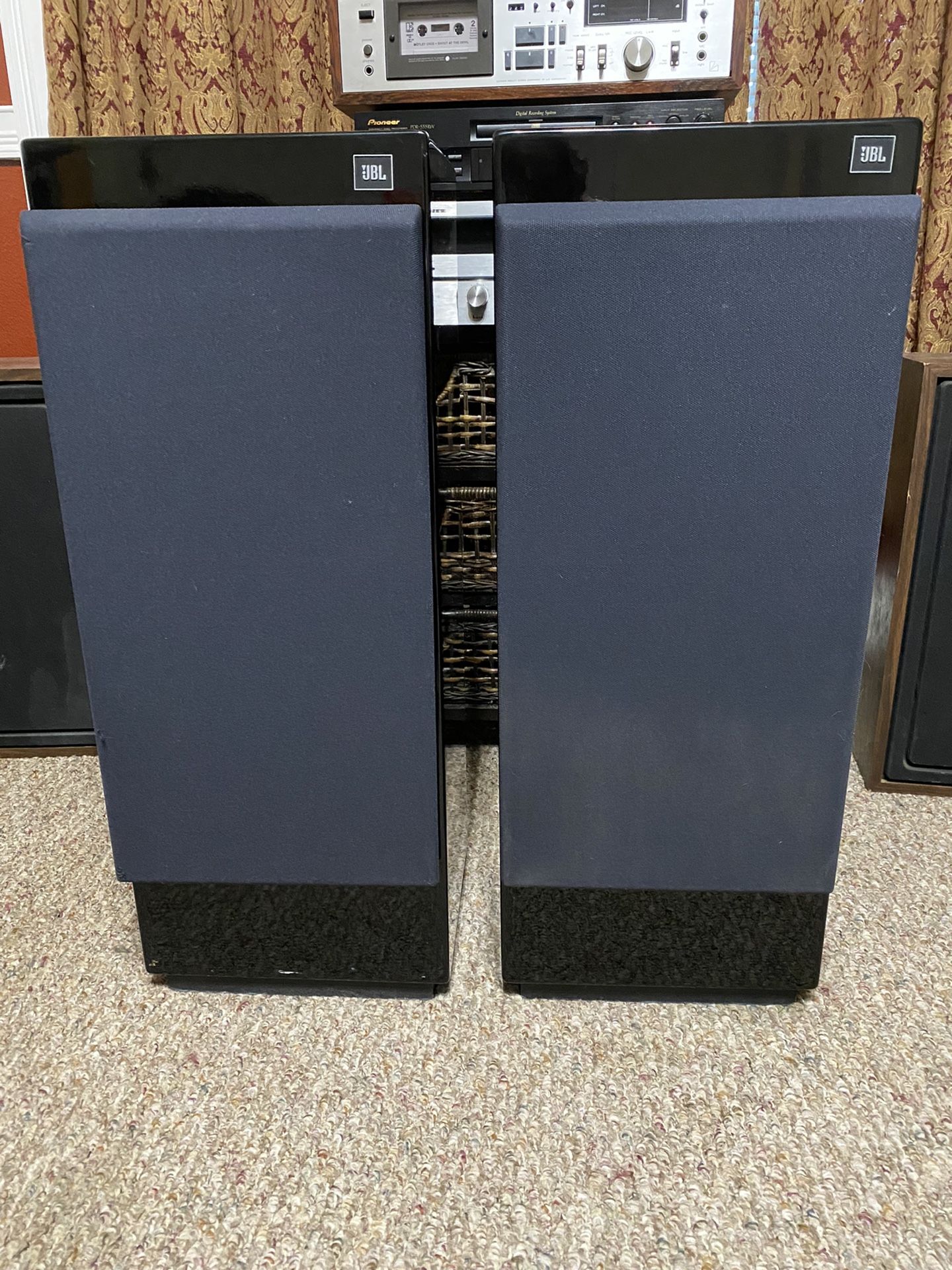 JBL Home Stereo Speakers