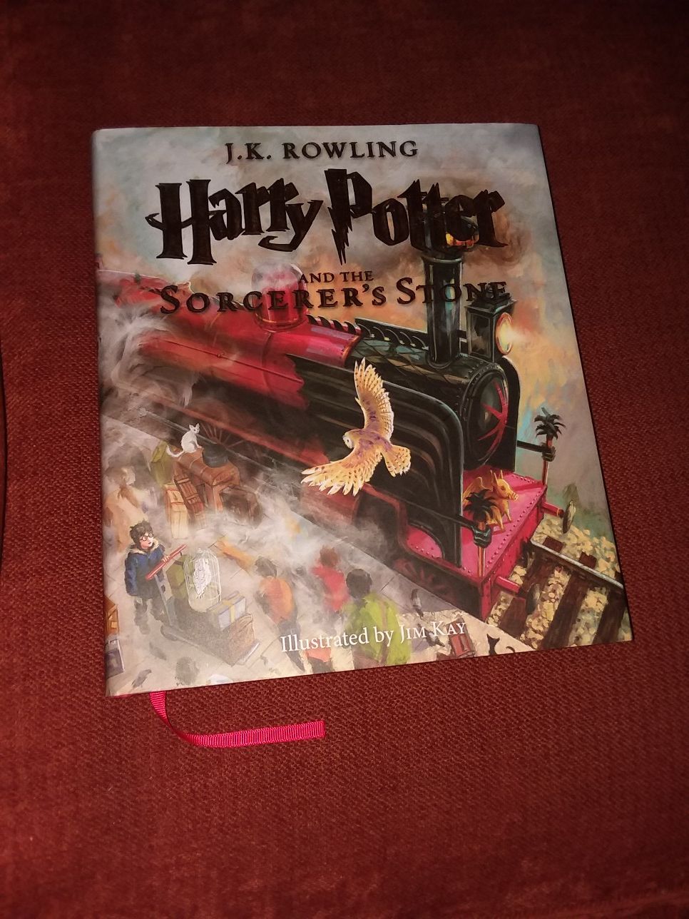 Harry Potter And The Sorcerer's Stone(Illusturated)