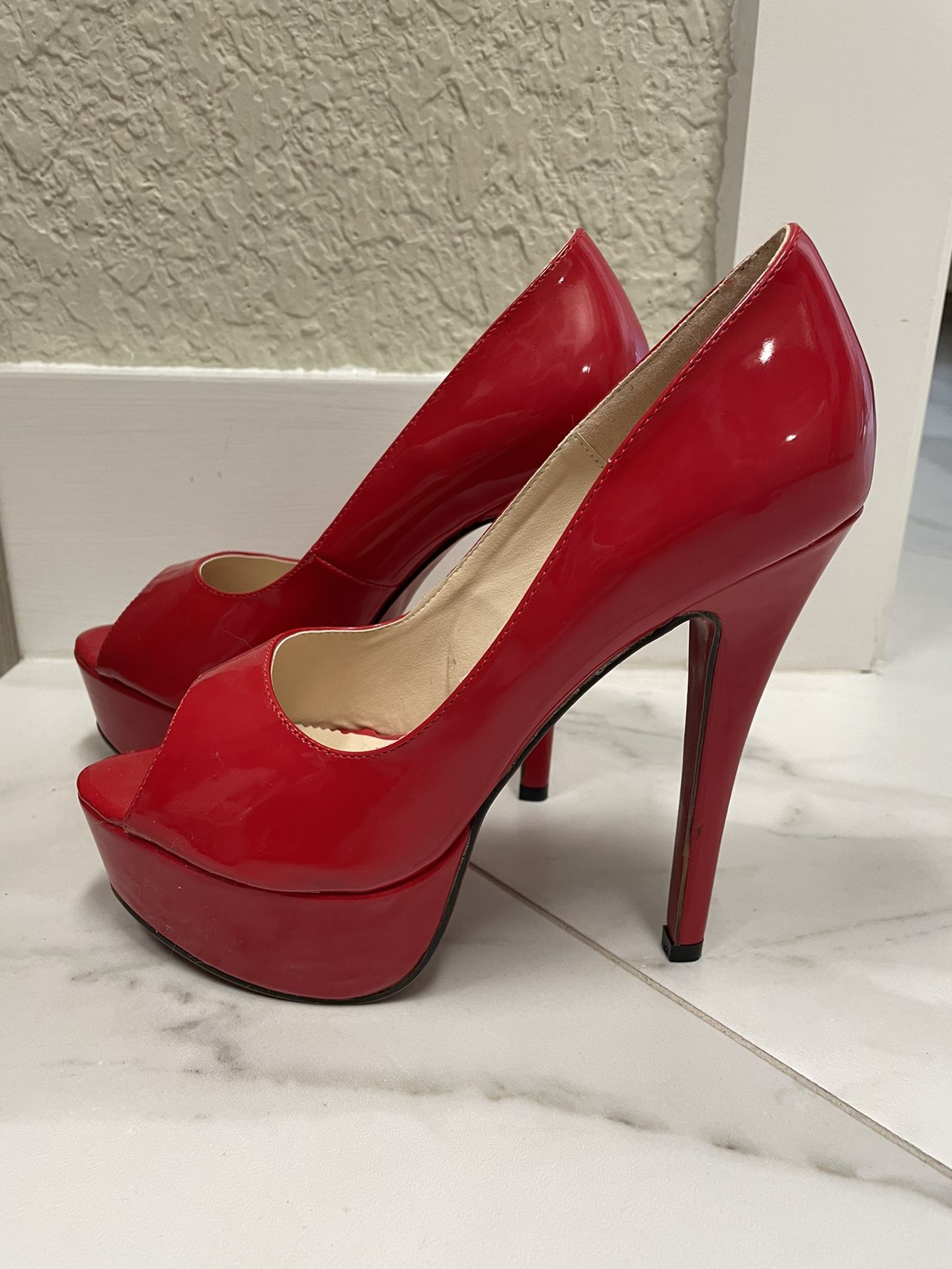 Red Patent Leather Pumps Size 7