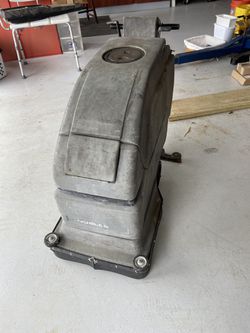 Nobles Floor cleaner scrubber machine... Needs work or for parts Thumbnail