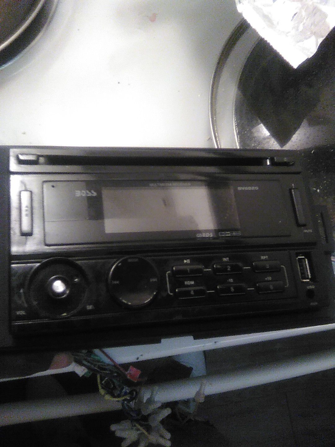Boss CD player just missing the volume button but still works