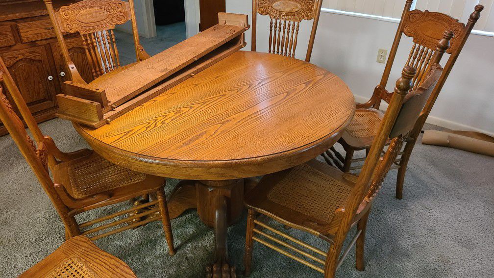 Vintage Dining Table And China Cabinet 