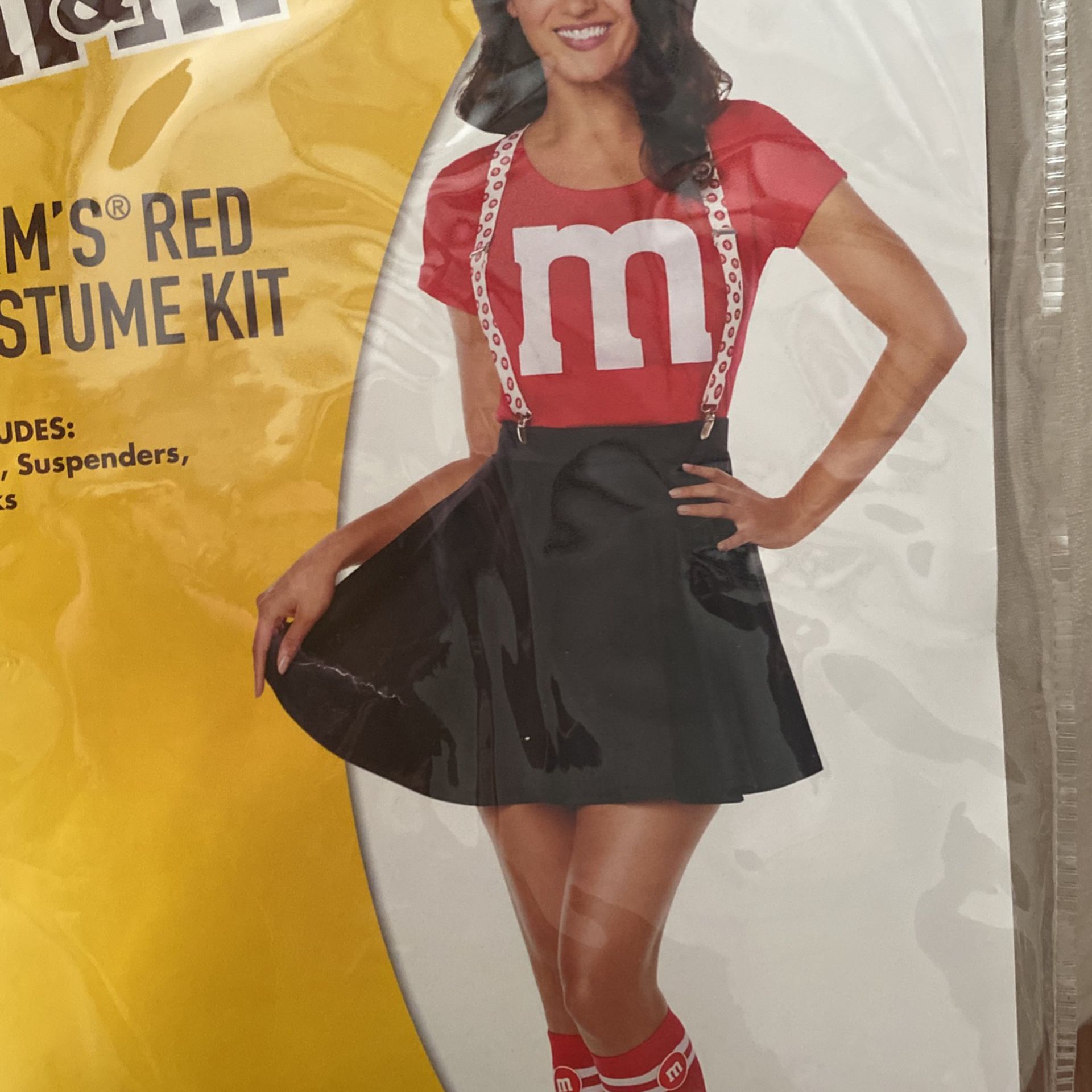 Wonens M&M costume! 