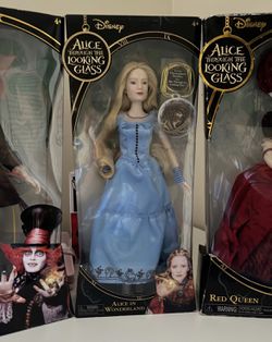 Collectible Alice Through The Looking Glass Dolls Thumbnail