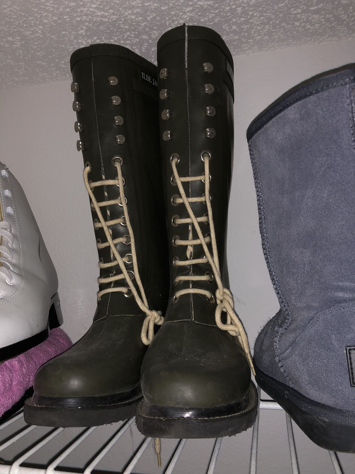 Women’s Rain Boots