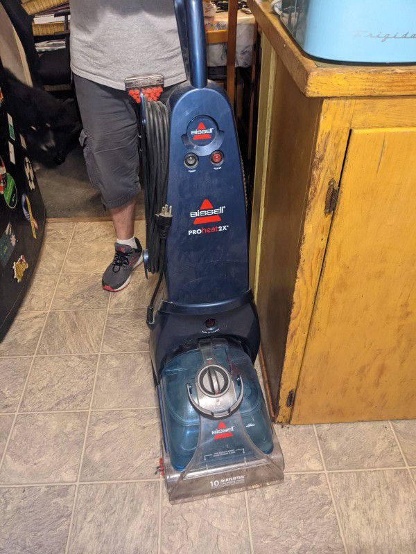 Bissell Proheat 2x Carpet Cleaner 
