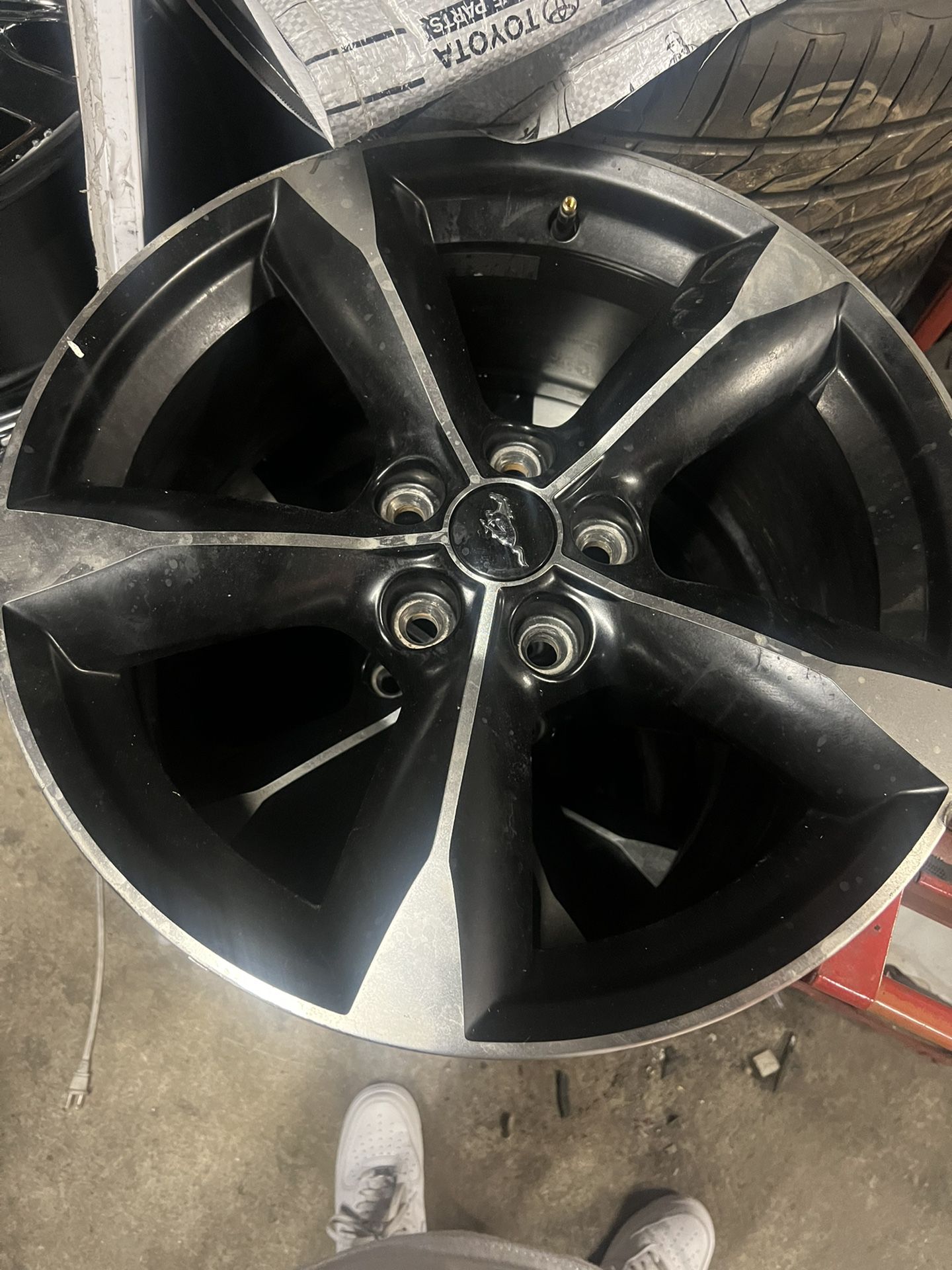 2018 Ford Mustang Gt Factory Rims