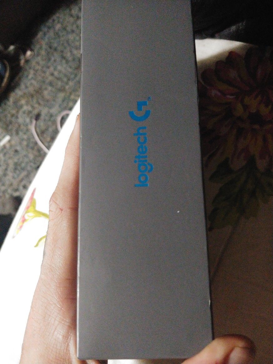 Logitech g502 gaming mouse need gone asap!!