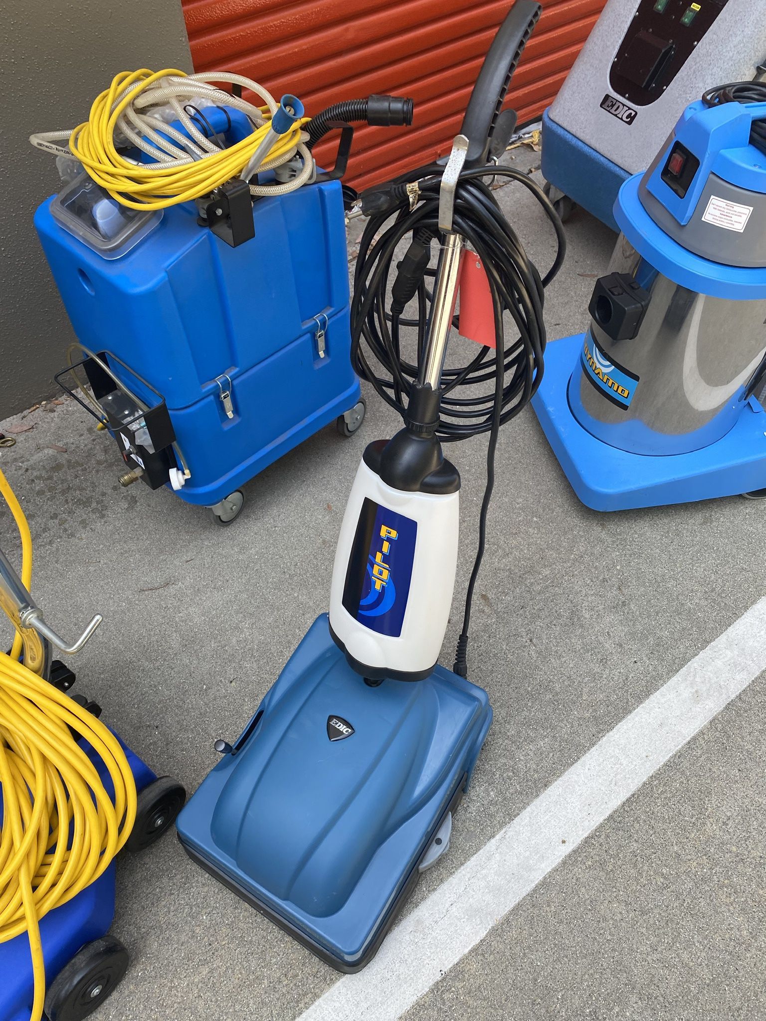 EDIC Pilot Hard Floor / Grout And Tile Cleaning Scrubber