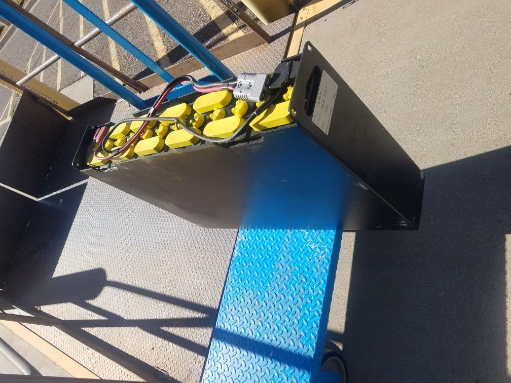 24v Battery 255 A.H Forklift battery