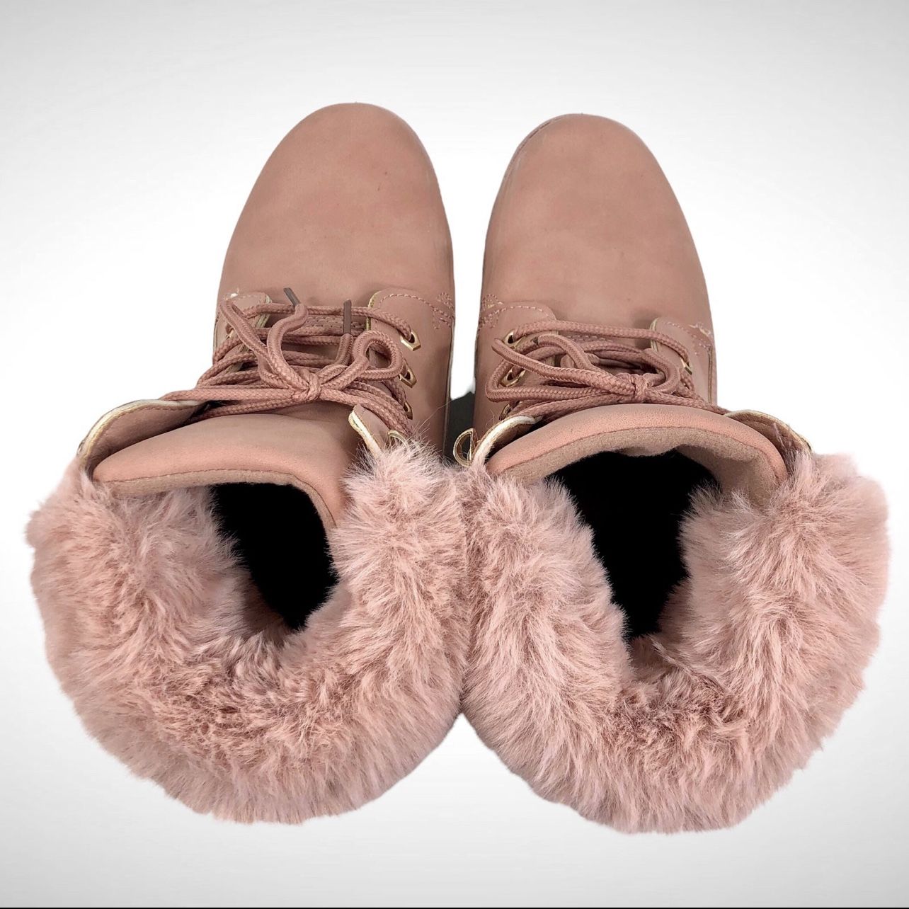 G.N.D. Fashion Women's Pink Boots Faux Fur Lining Size 10!