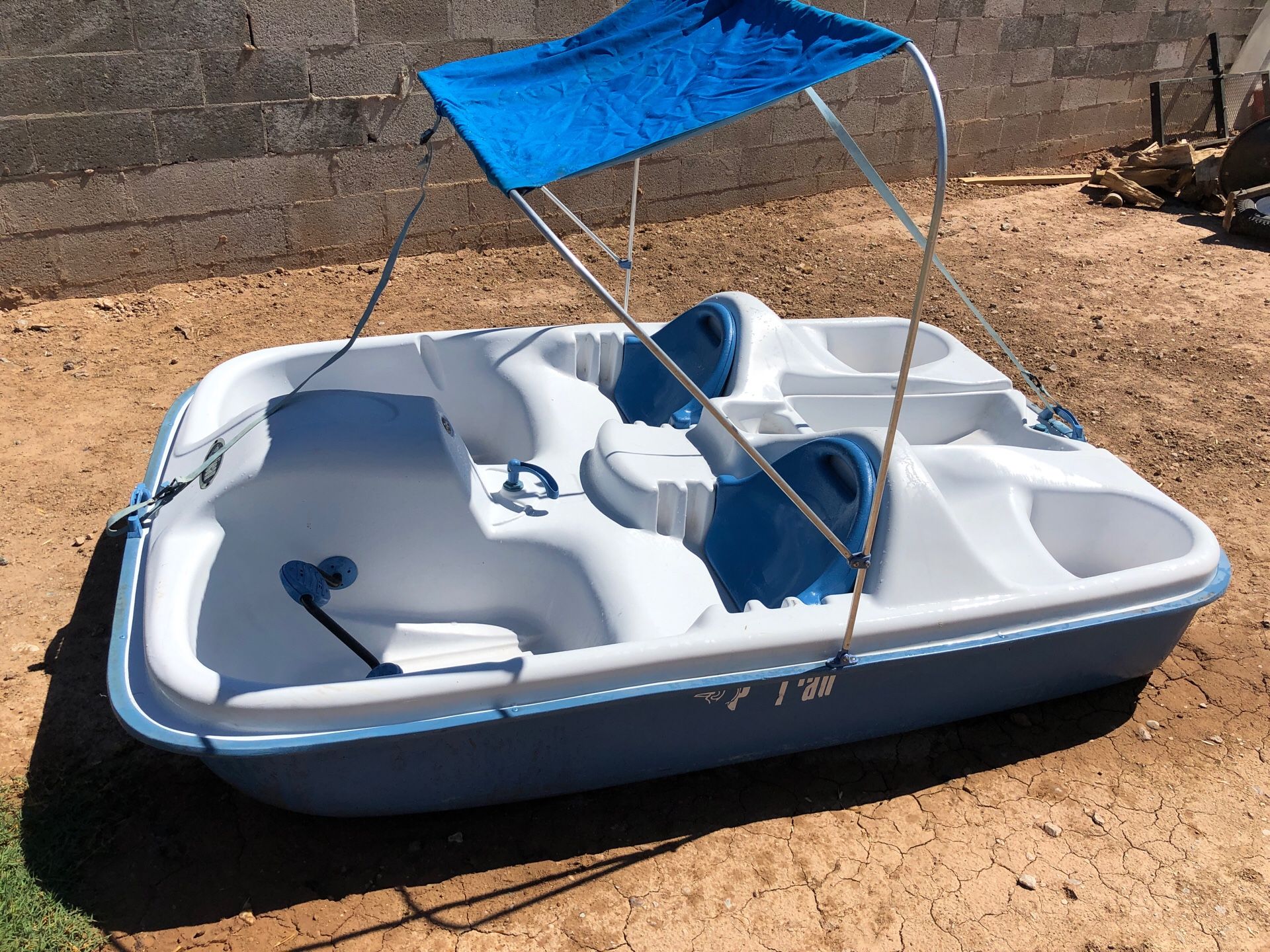 Pelican Paddle Boat for Sale in Mesa, AZ OfferUp
