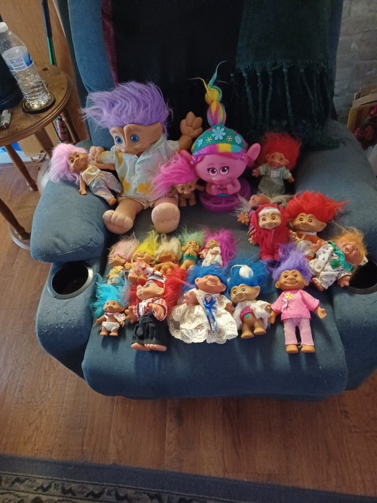 Cabbage Troll Doll and Trolls