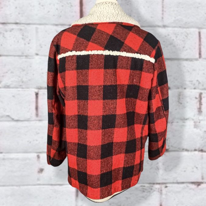 Deluxe Quality Outerwear Vintage ‘60s Sherpa Lined Plaid Coat