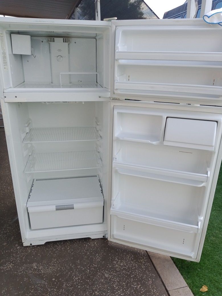 Kenmore Refrigerator