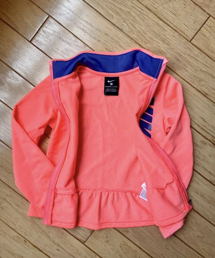 Nike Girls Tracksuit 4T