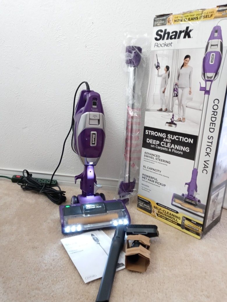 Shark ZS351 Ultra Light Rocket Corded Vacuum With Zero M Anti hair Wrap Technology XL Dust Cup. Handle Vacuum.