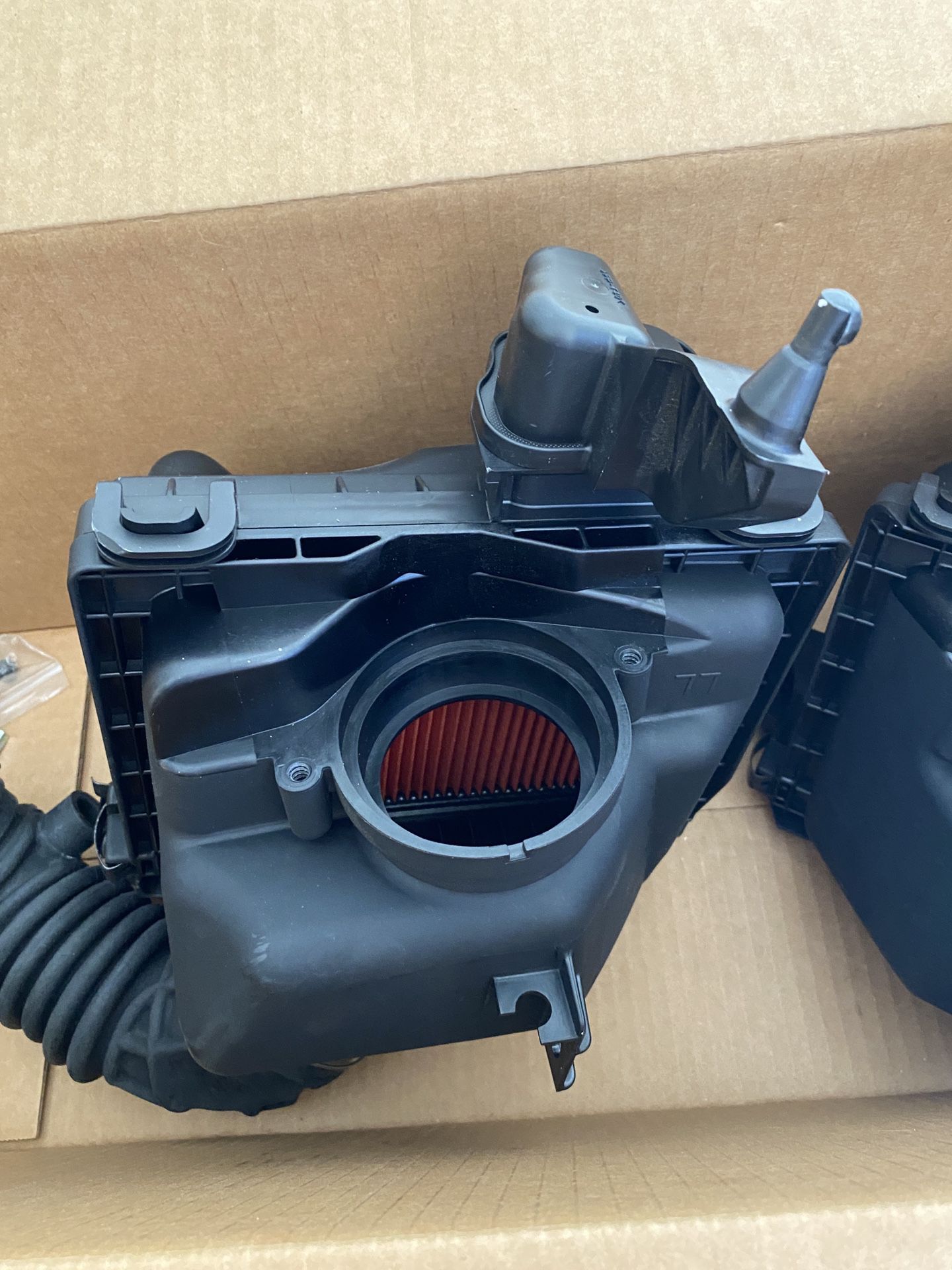 OEM Infiniti 2016 - 2022 Q50 3.0L Air Cleaner Housing Assembly (Left & Right)