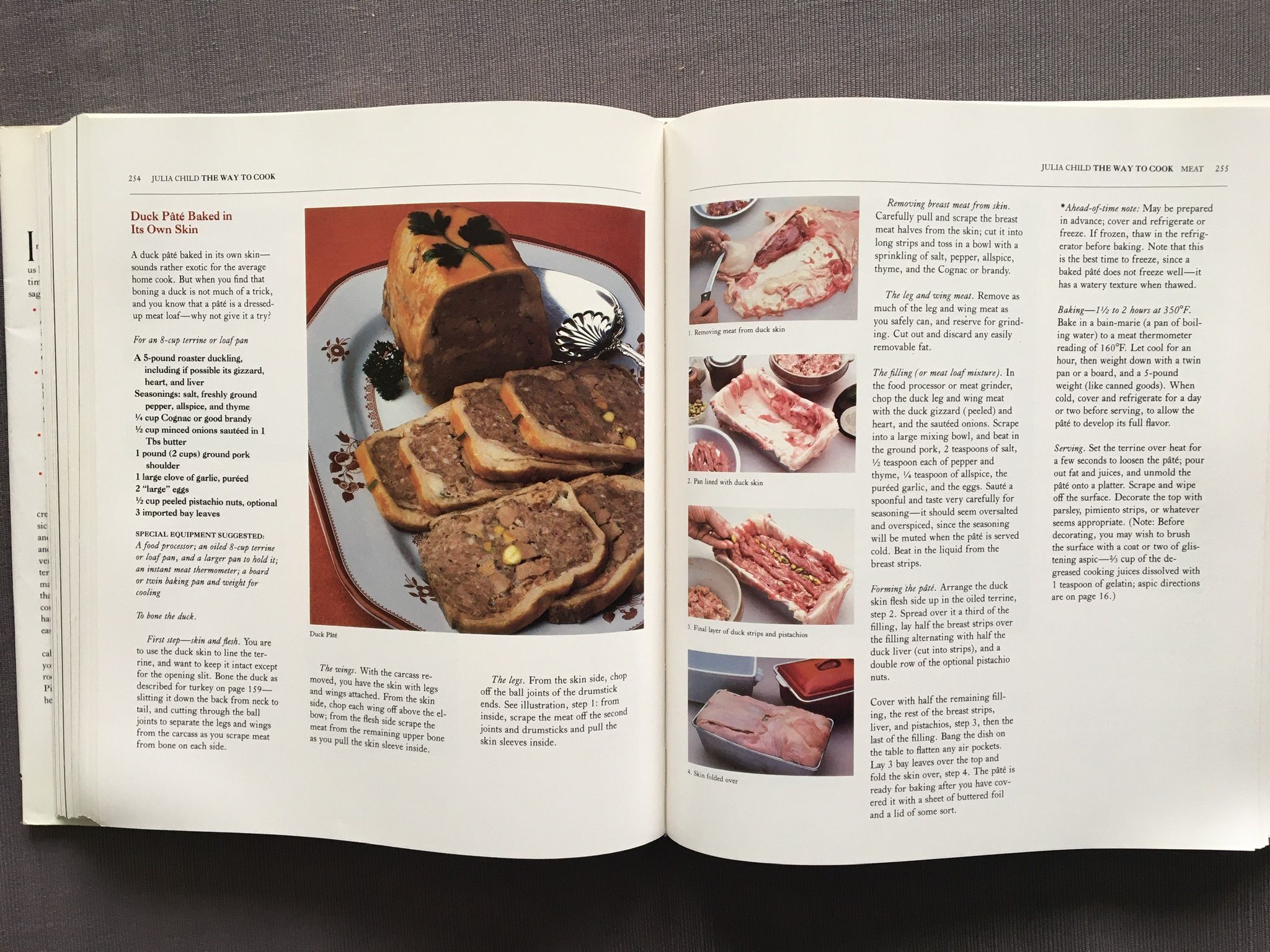 Julia Child The Way To Cook, her classic cookbook 1st edition new condition hardcover, over 800 recipes illustrated throughout with over 600 full colo