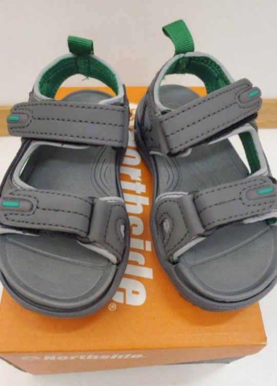 Boy's Northside Riverside Sandals size 7 Toddler- NEW