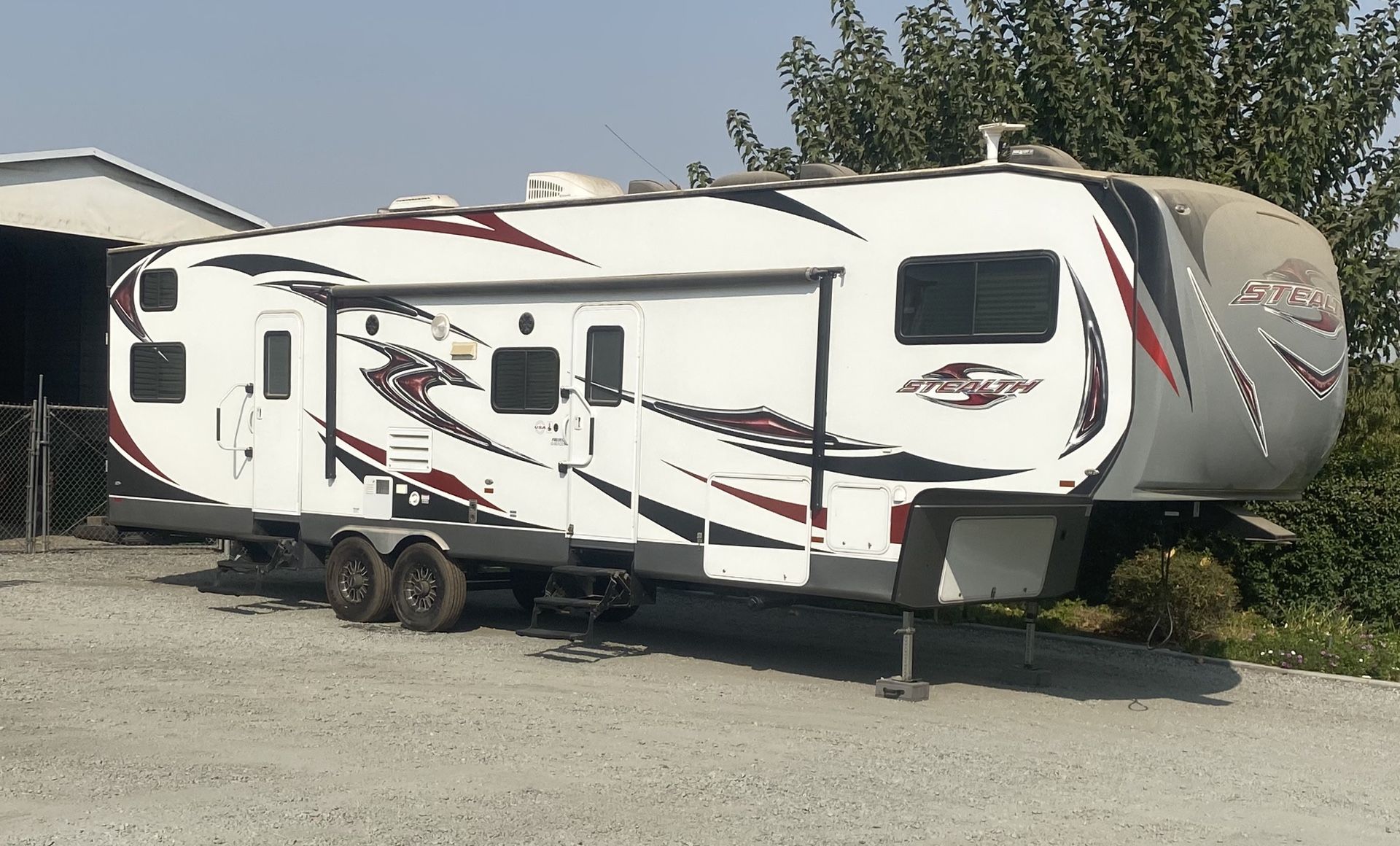 2015 Stealth toy hauler