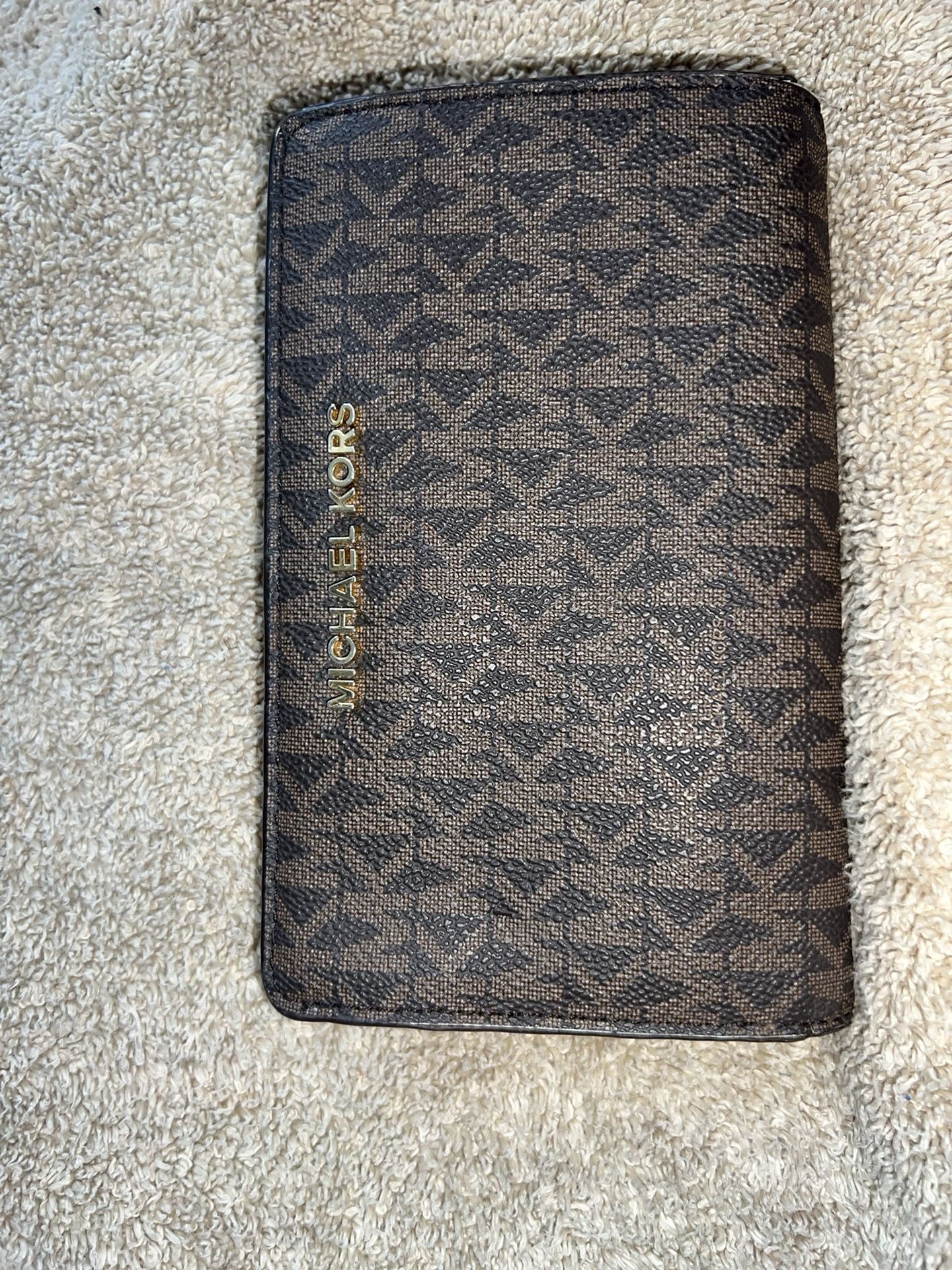 used mk wallet and purse 